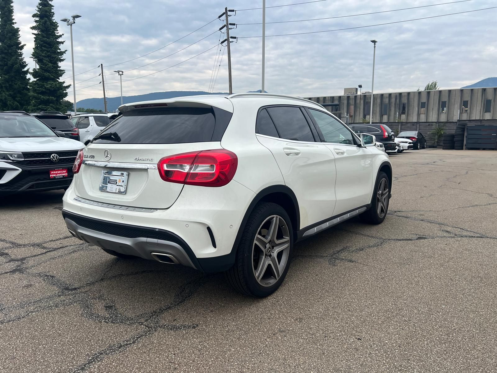 Mercedes-Benz GLA250  2017 à North Vancouver, Colombie-Britannique