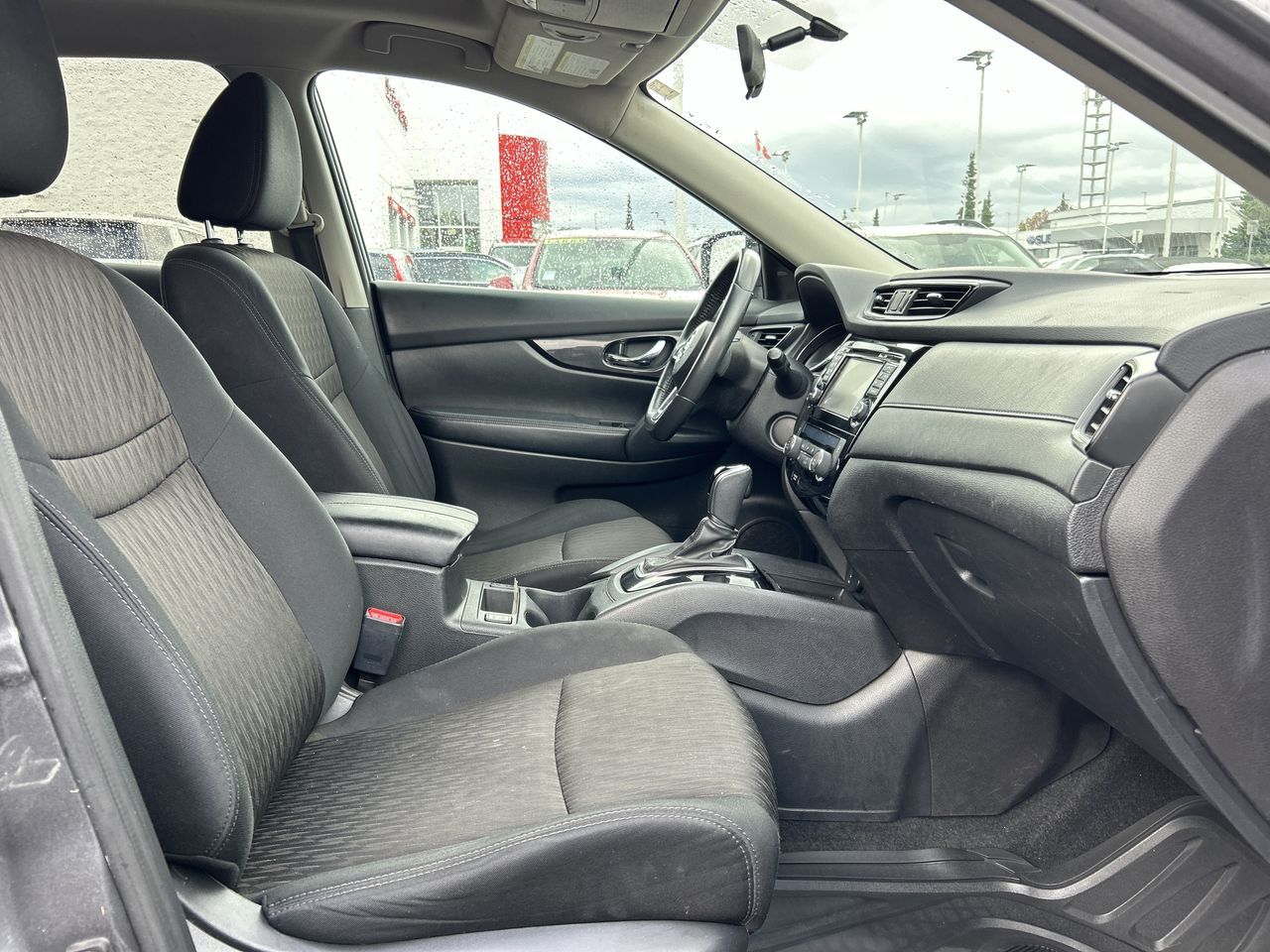 2017 Nissan Rogue in North Vancouver, British Columbia