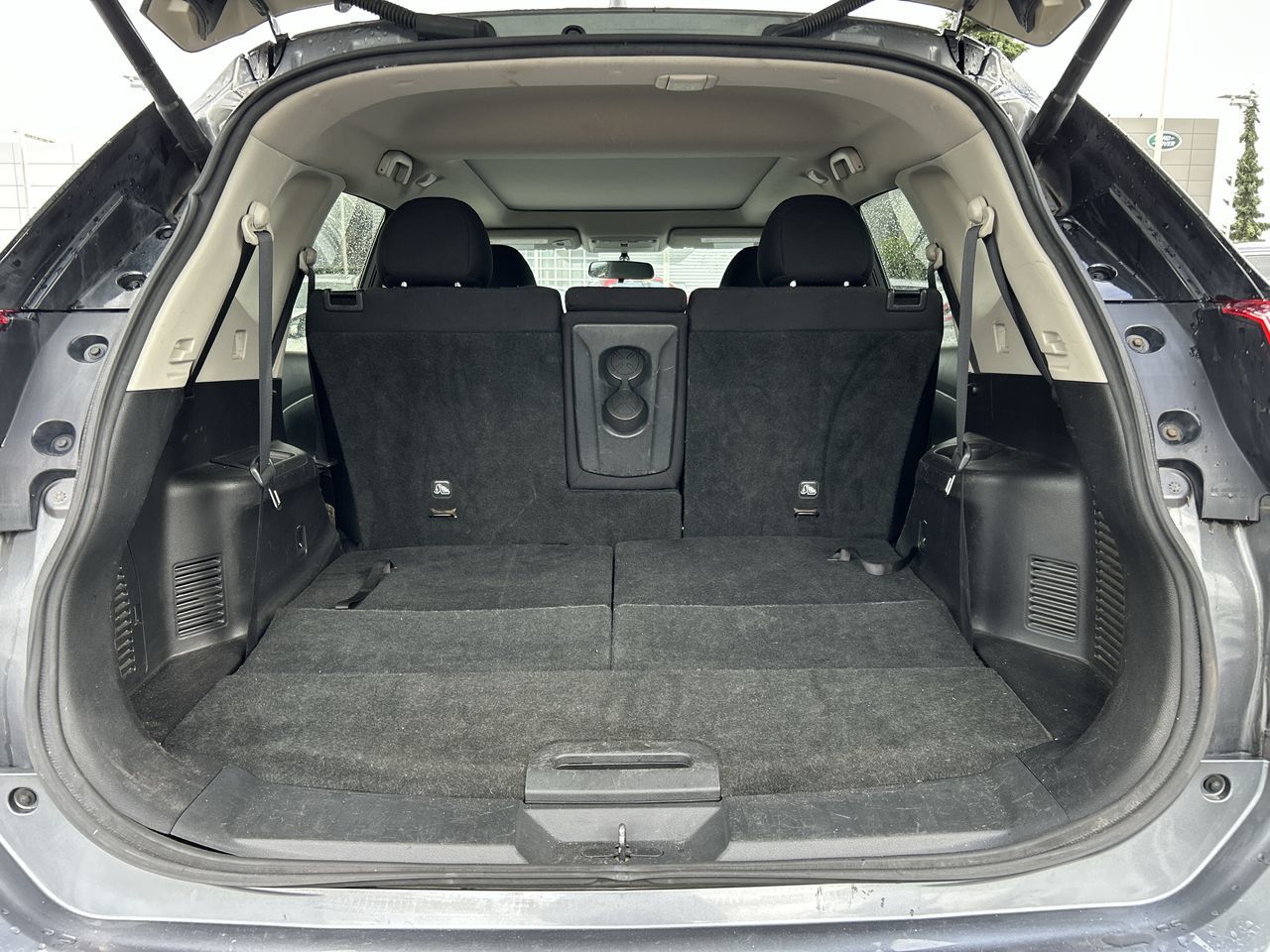 2017 Nissan Rogue in North Vancouver, British Columbia