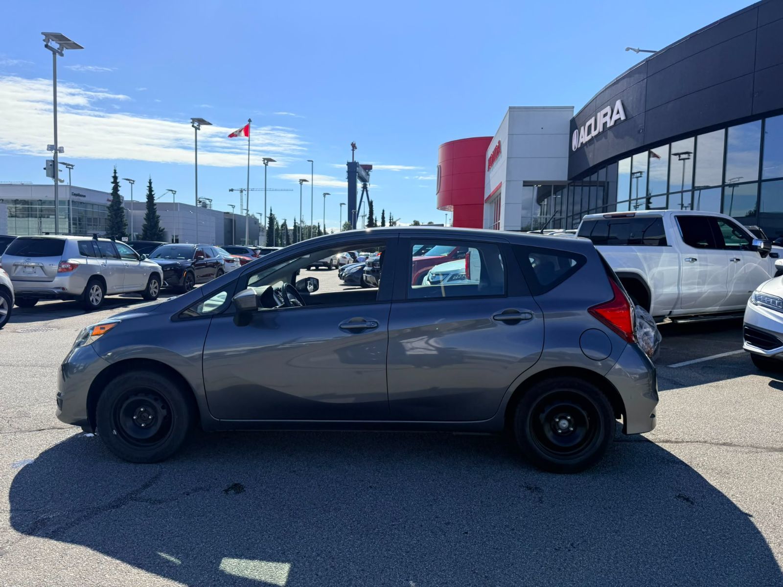 2017 Nissan Versa Note in North Vancouver, British Columbia