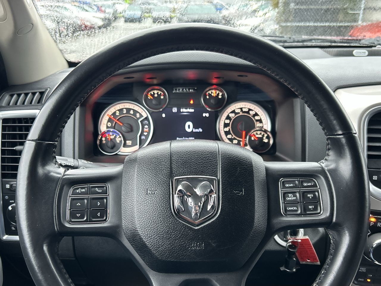 2017 Ram RAM 1500 Crew Cab 4x4 in North Vancouver, British Columbia