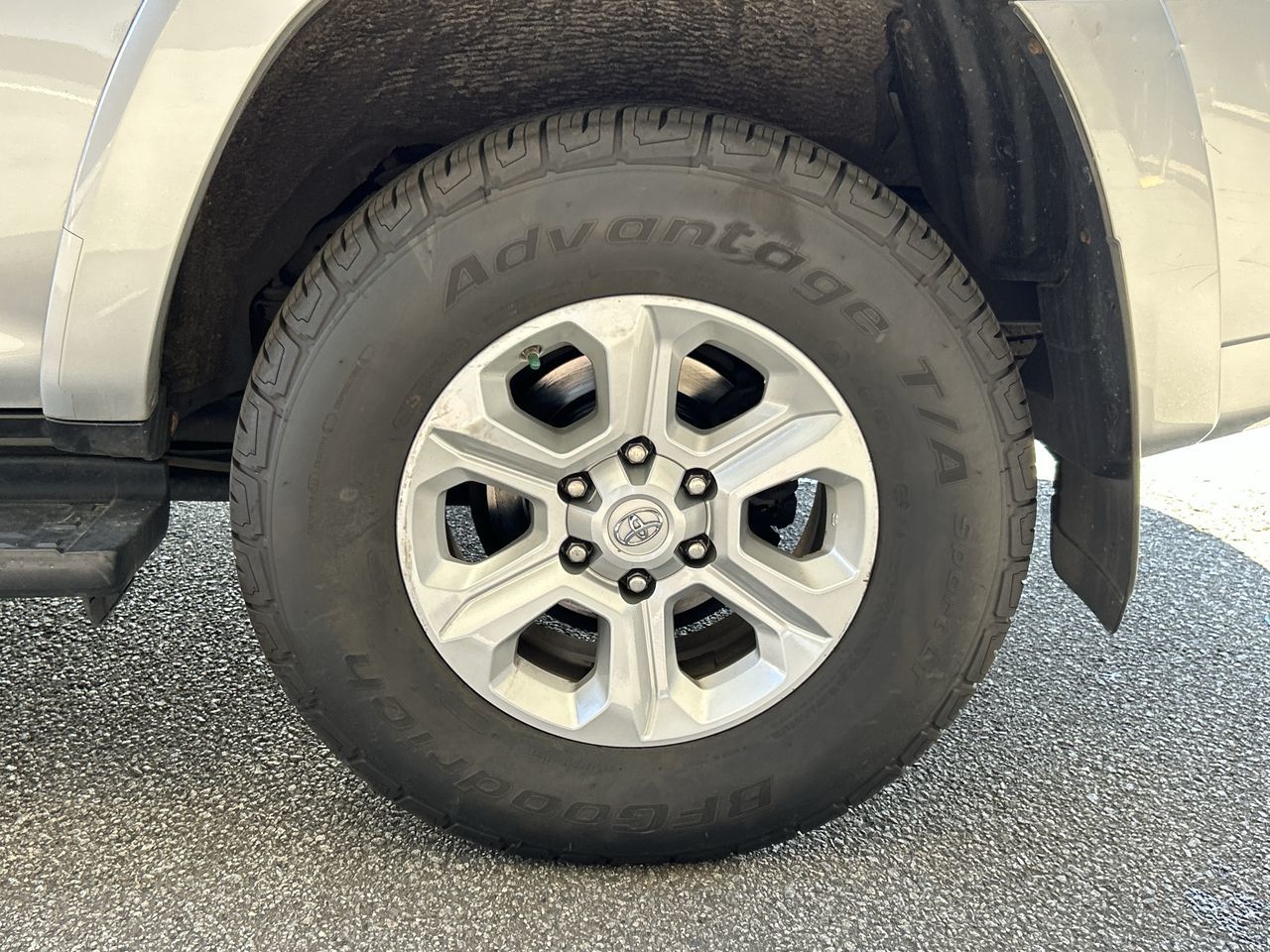 2016 Toyota 4Runner in North Vancouver, British Columbia