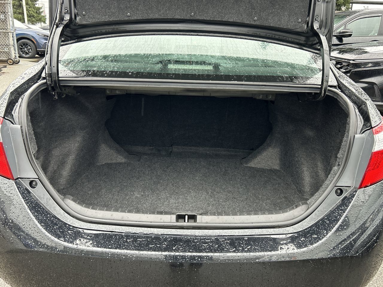 Toyota Corolla  2016 à North Vancouver, Colombie-Britannique