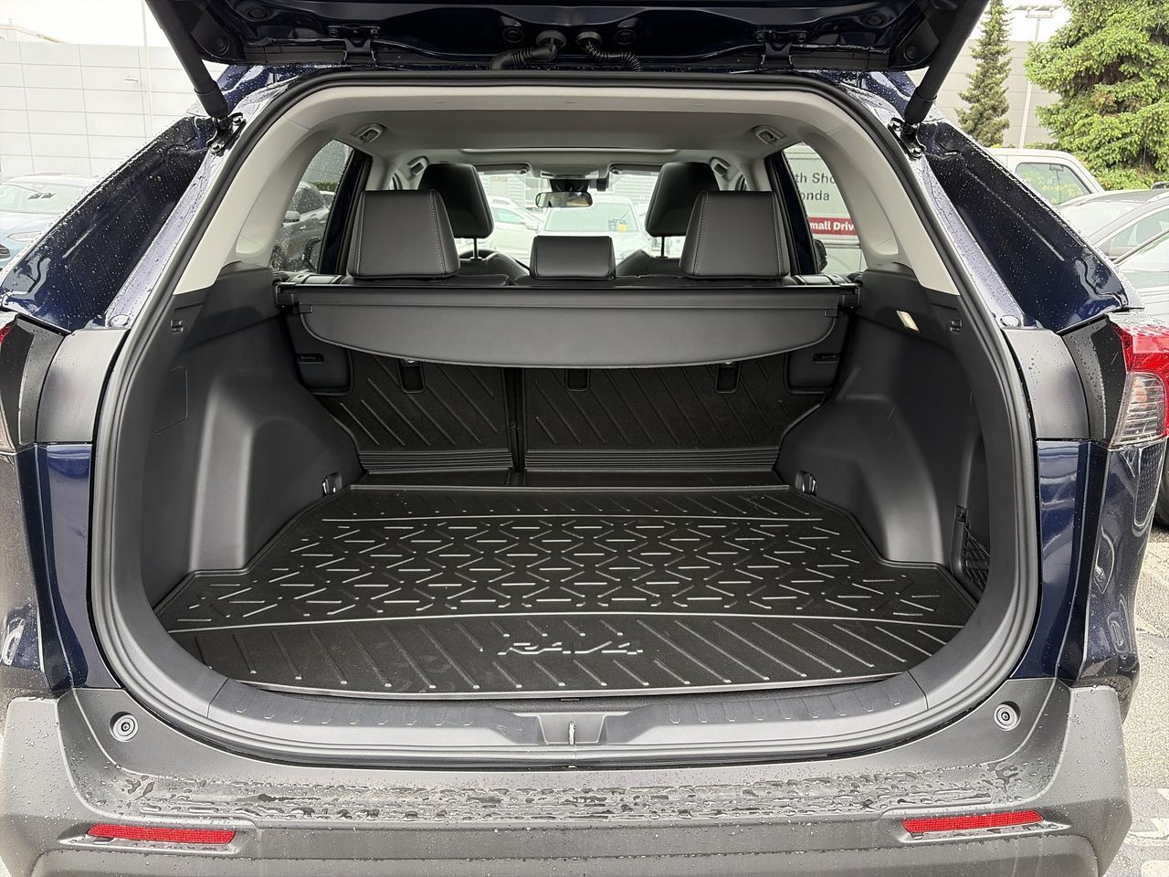 2025  RAV4 XLE AWD