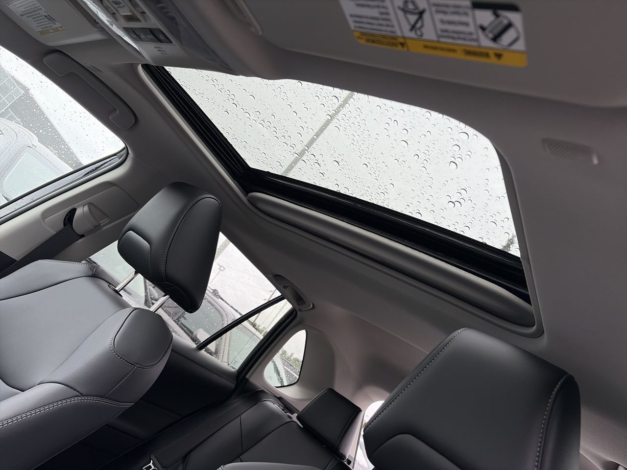 2025  RAV4 XLE AWD