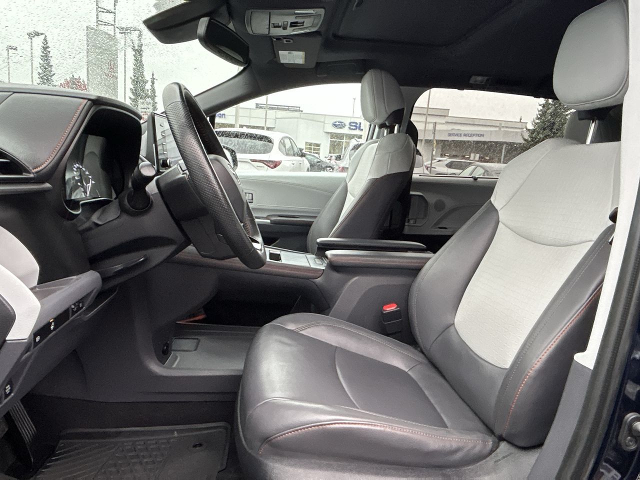 2022 Toyota Sienna Hybrid