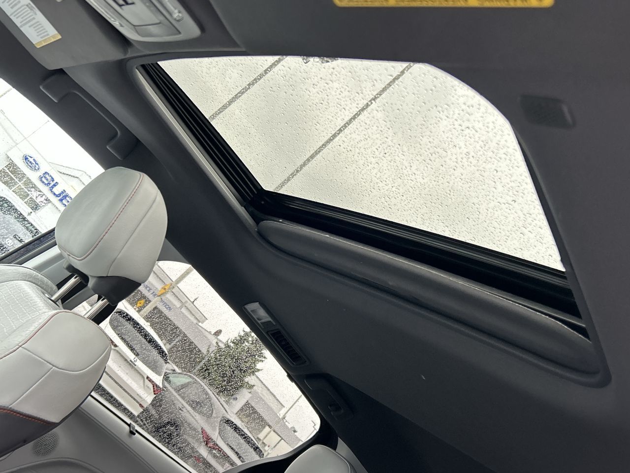 2022 Toyota Sienna Hybrid