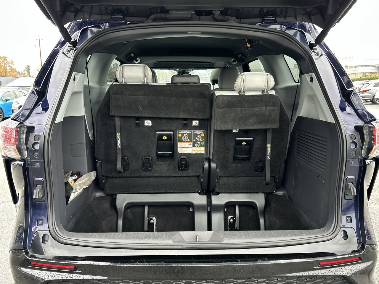 2022 Toyota Sienna Hybrid