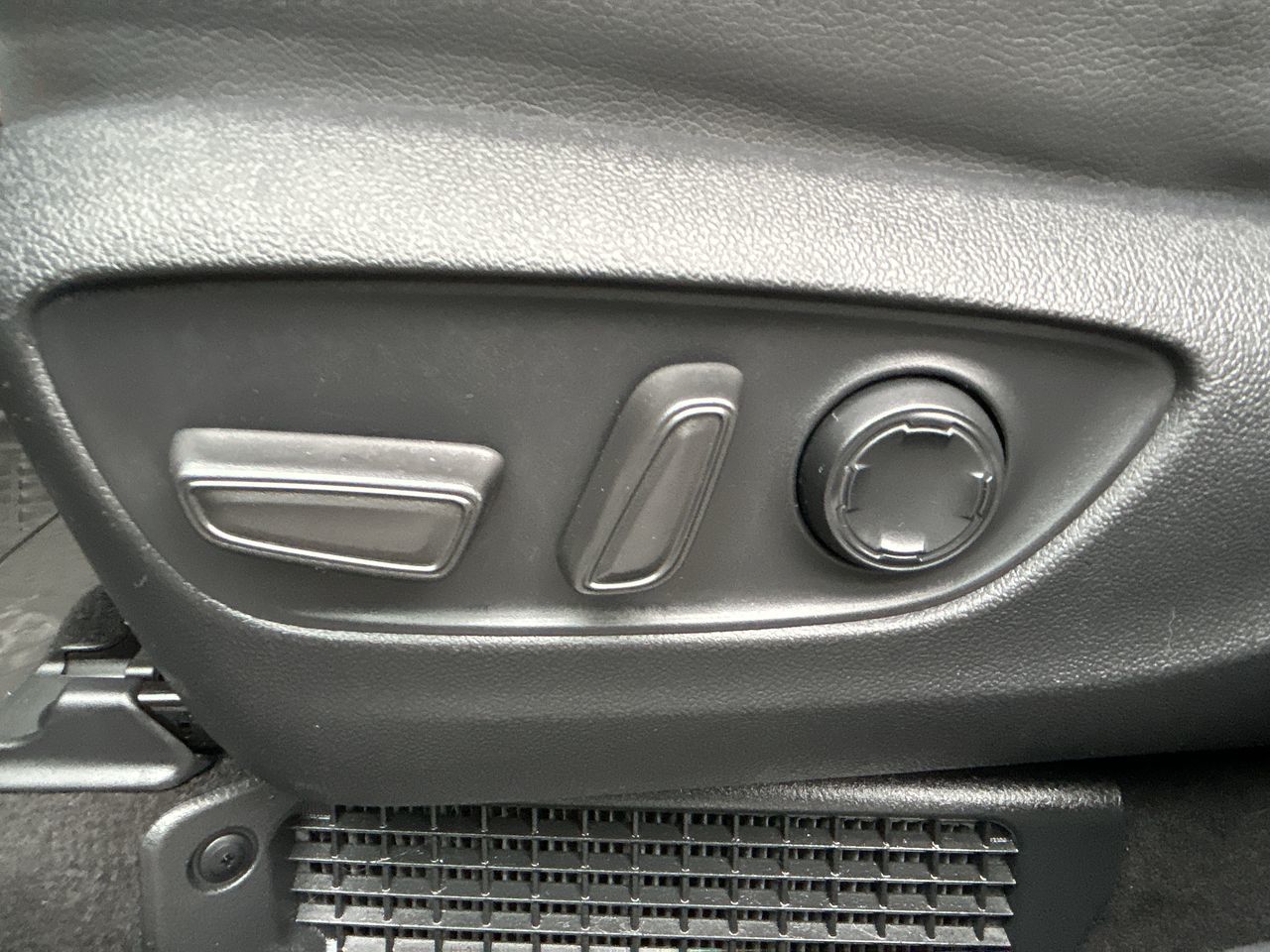 2022 Toyota Sienna Hybrid