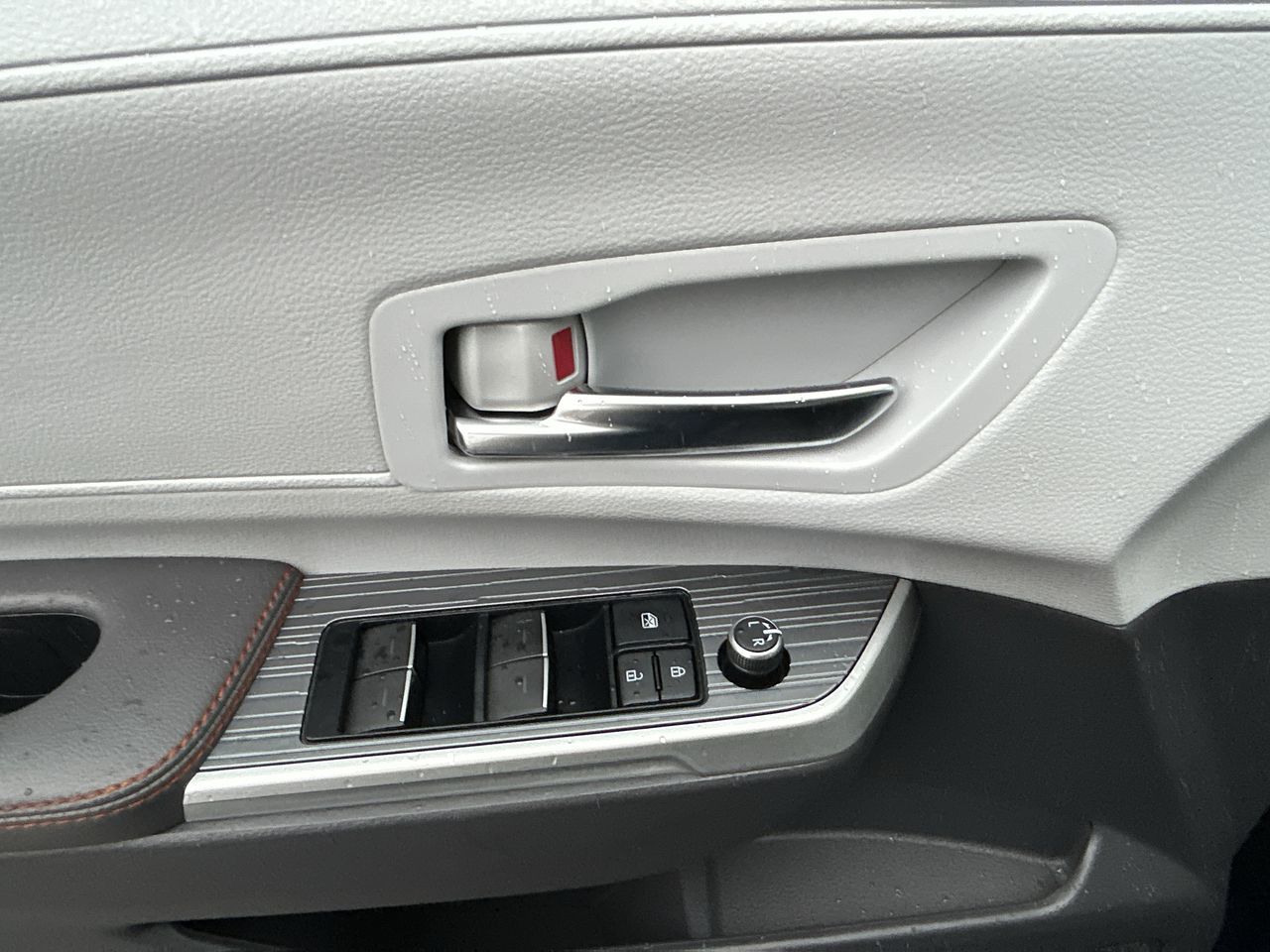 2022 Toyota Sienna Hybrid