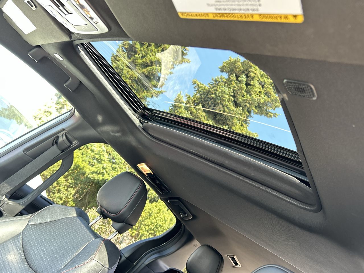 2025 Toyota Sienna Hybrid in North Vancouver, British Columbia