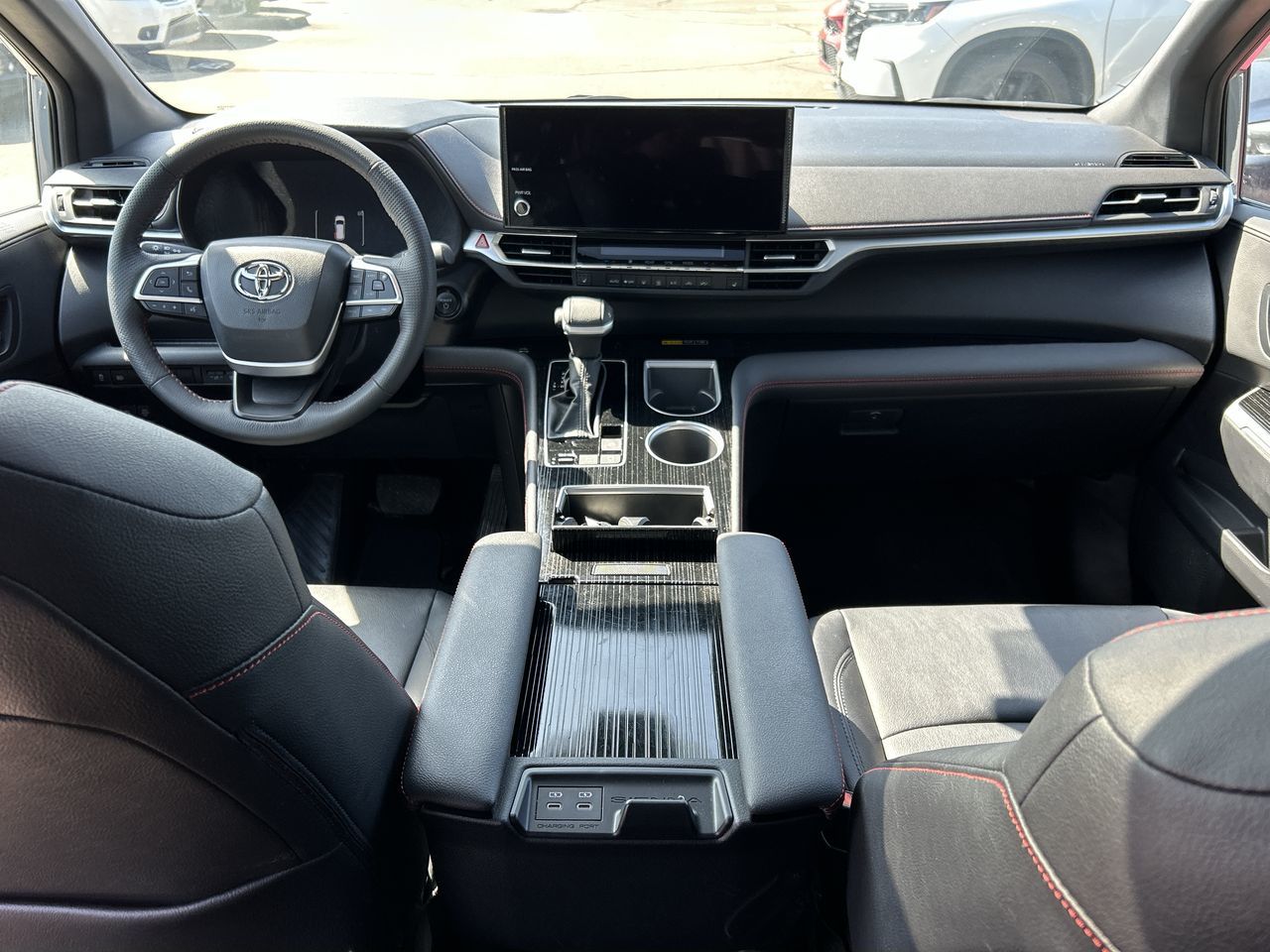 2025 Toyota Sienna Hybrid in North Vancouver, British Columbia