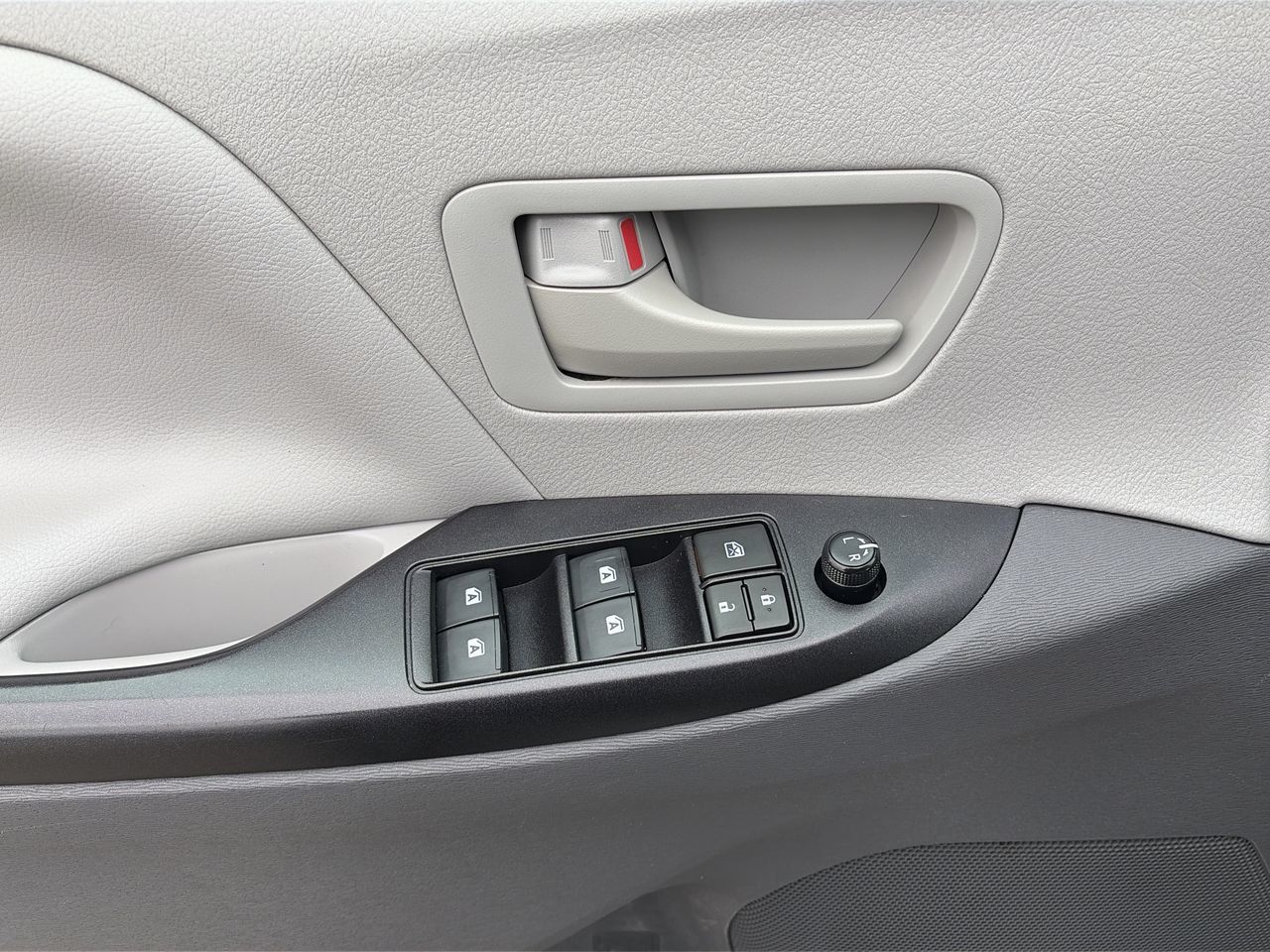 2020 Toyota Sienna