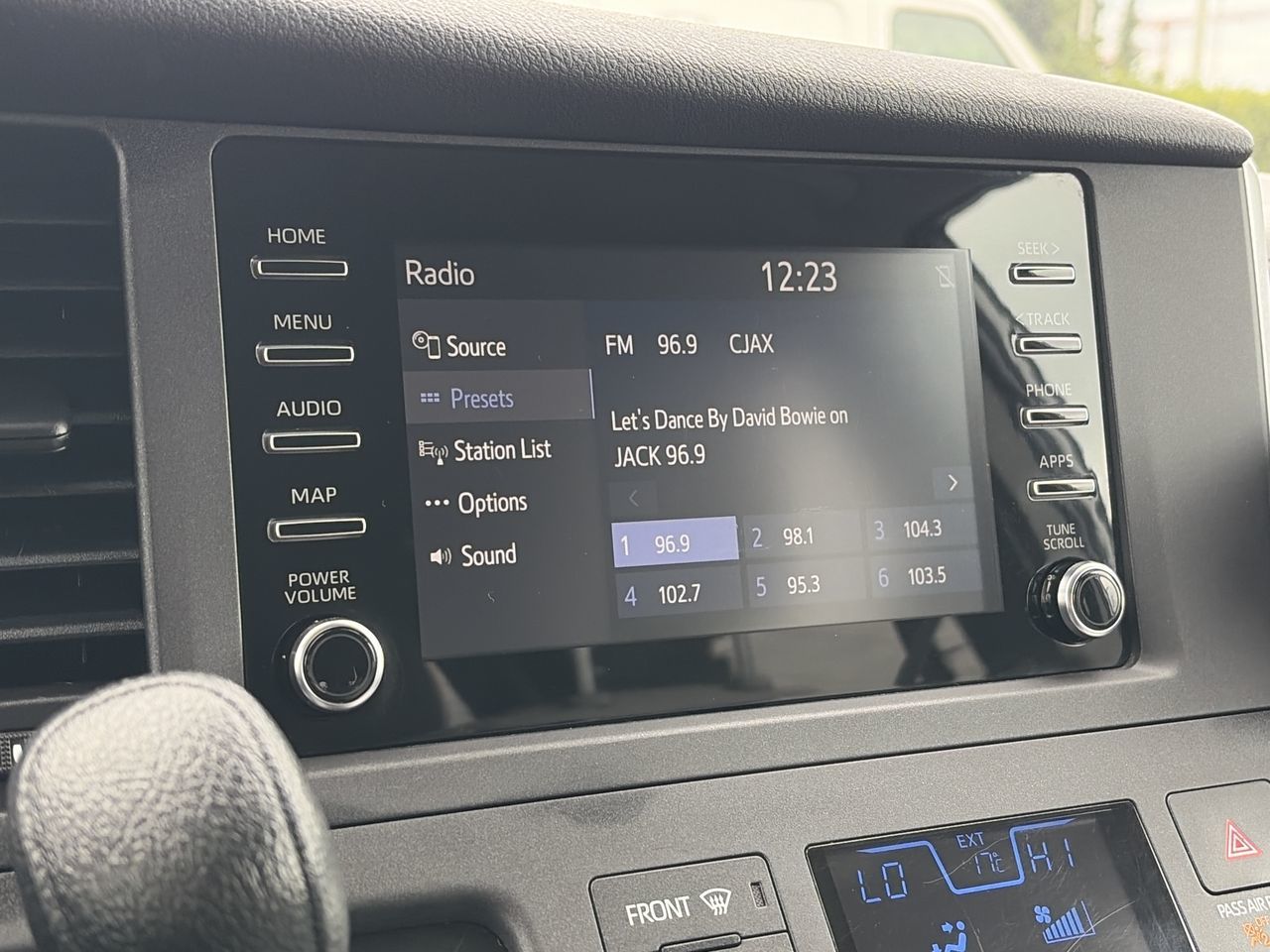 2020 Toyota Sienna