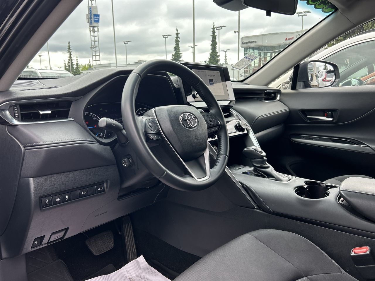 2024 Toyota VENZA HYBRID in North Vancouver, British Columbia