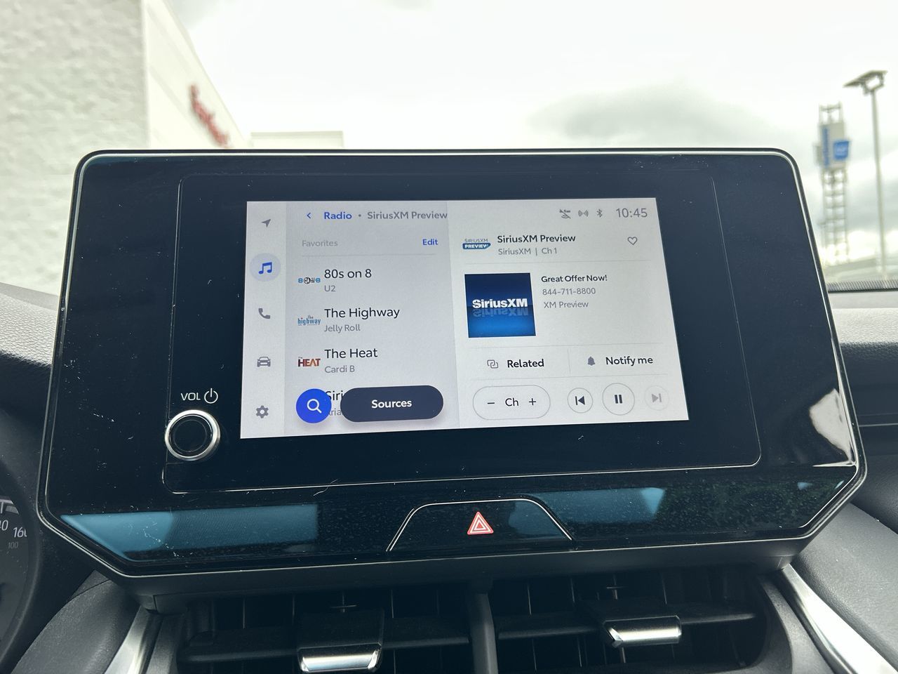 2024 Toyota VENZA HYBRID in North Vancouver, British Columbia