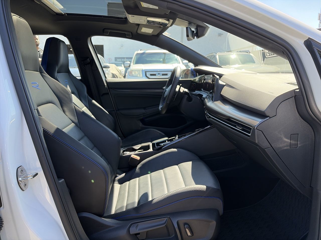 2023 Volkswagen GOLF R