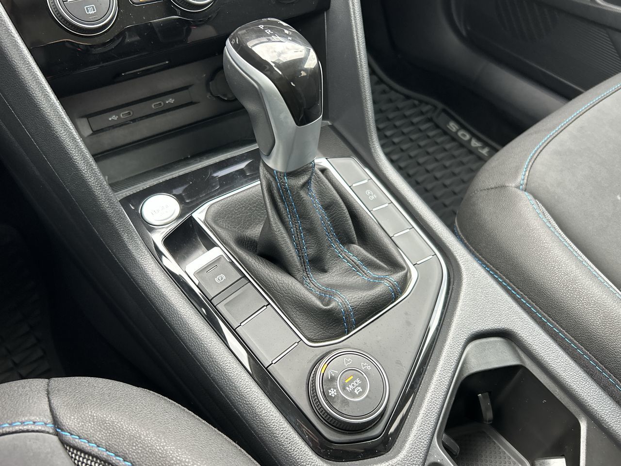 Volkswagen Taos  2024 à North Vancouver, Colombie-Britannique