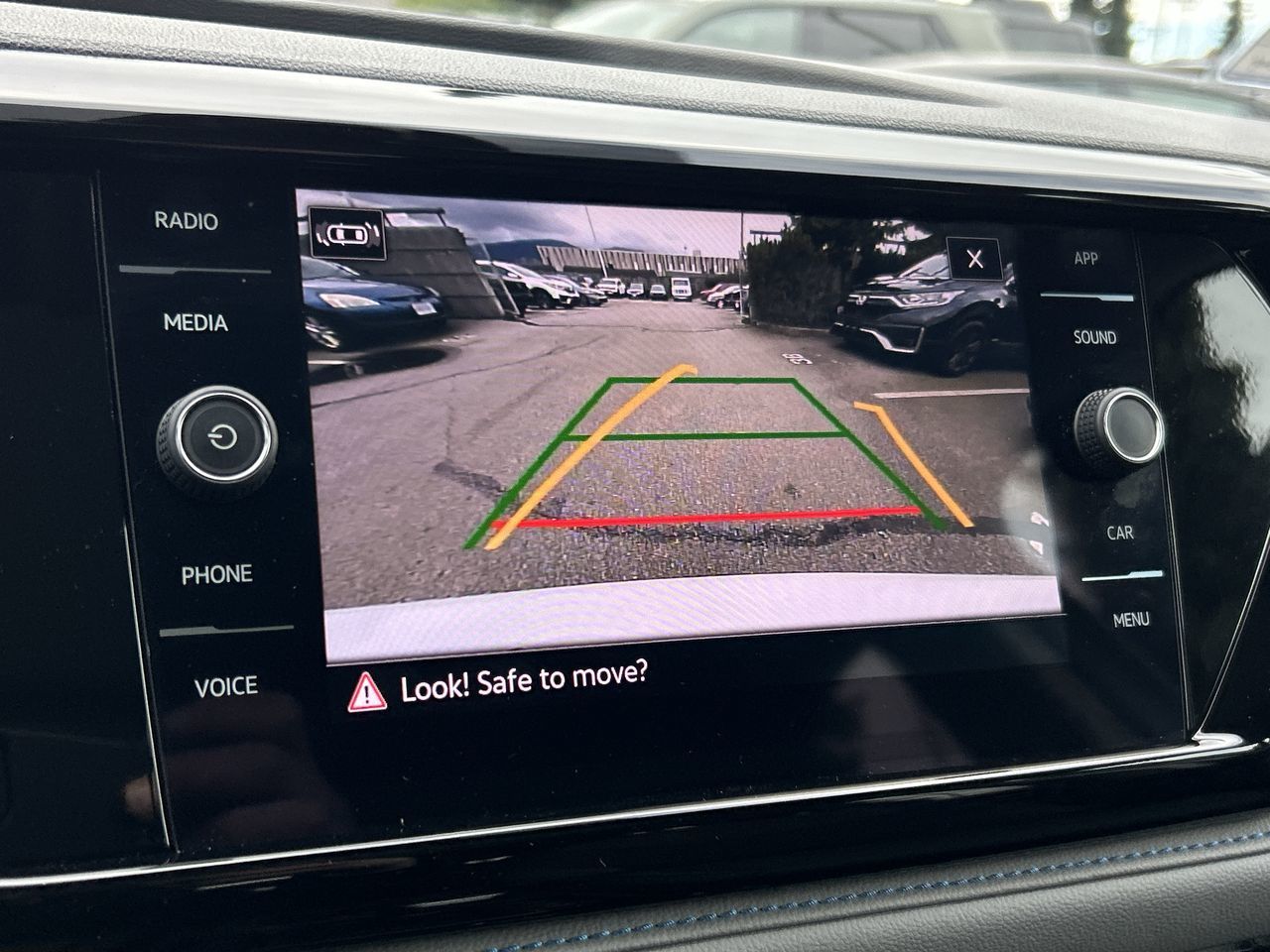 Volkswagen Taos  2024 à North Vancouver, Colombie-Britannique