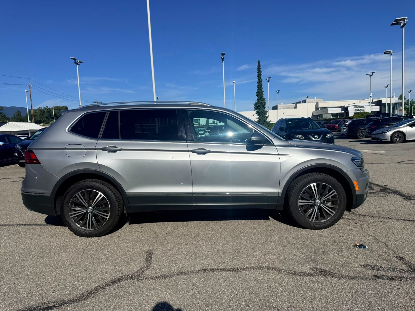 2020 Volkswagen Tiguan in North Vancouver, British Columbia