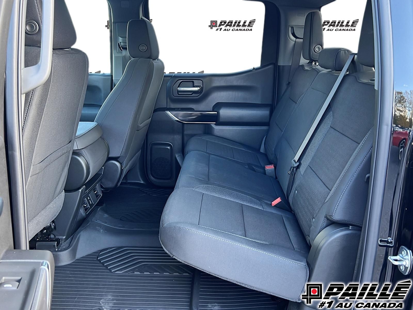 Chevrolet SILVERADO 1500 CUSTOM TB 4RM  2026 à Sorel-Tracy, Québec
