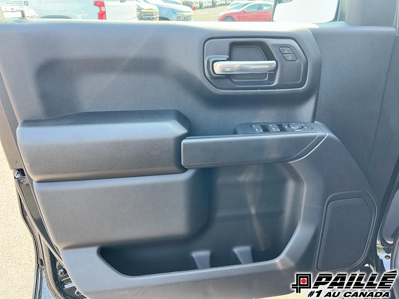 2026 Chevrolet SILVERADO 1500 CUSTOM TB 4RM in Berthierville, Quebec