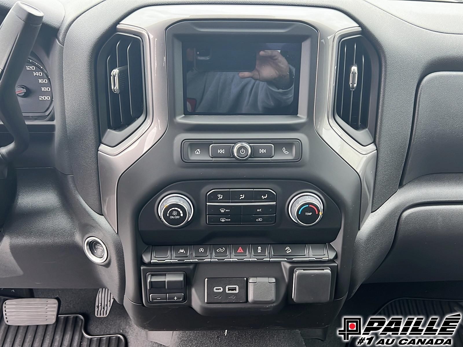 Chevrolet Silverado 1500  2025 à Sorel-Tracy, Québec