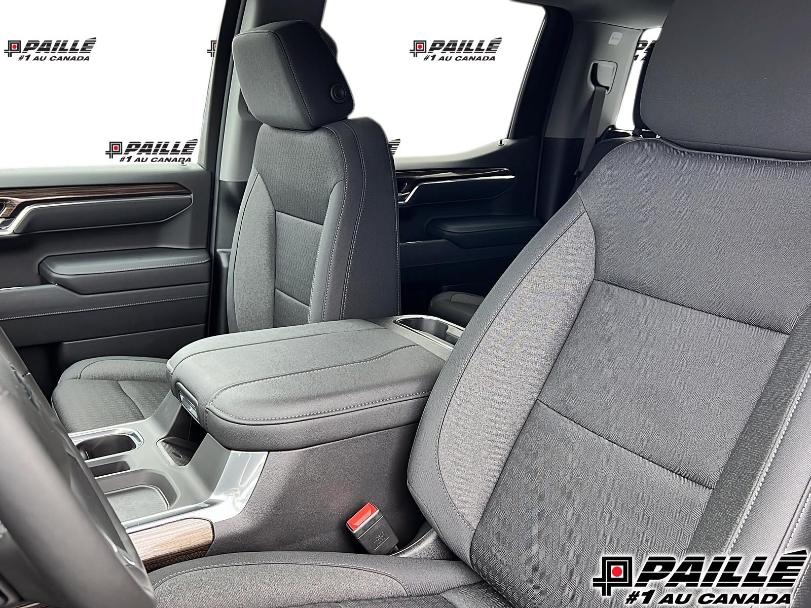 2025 Chevrolet Silverado 1500 in Berthierville, Quebec