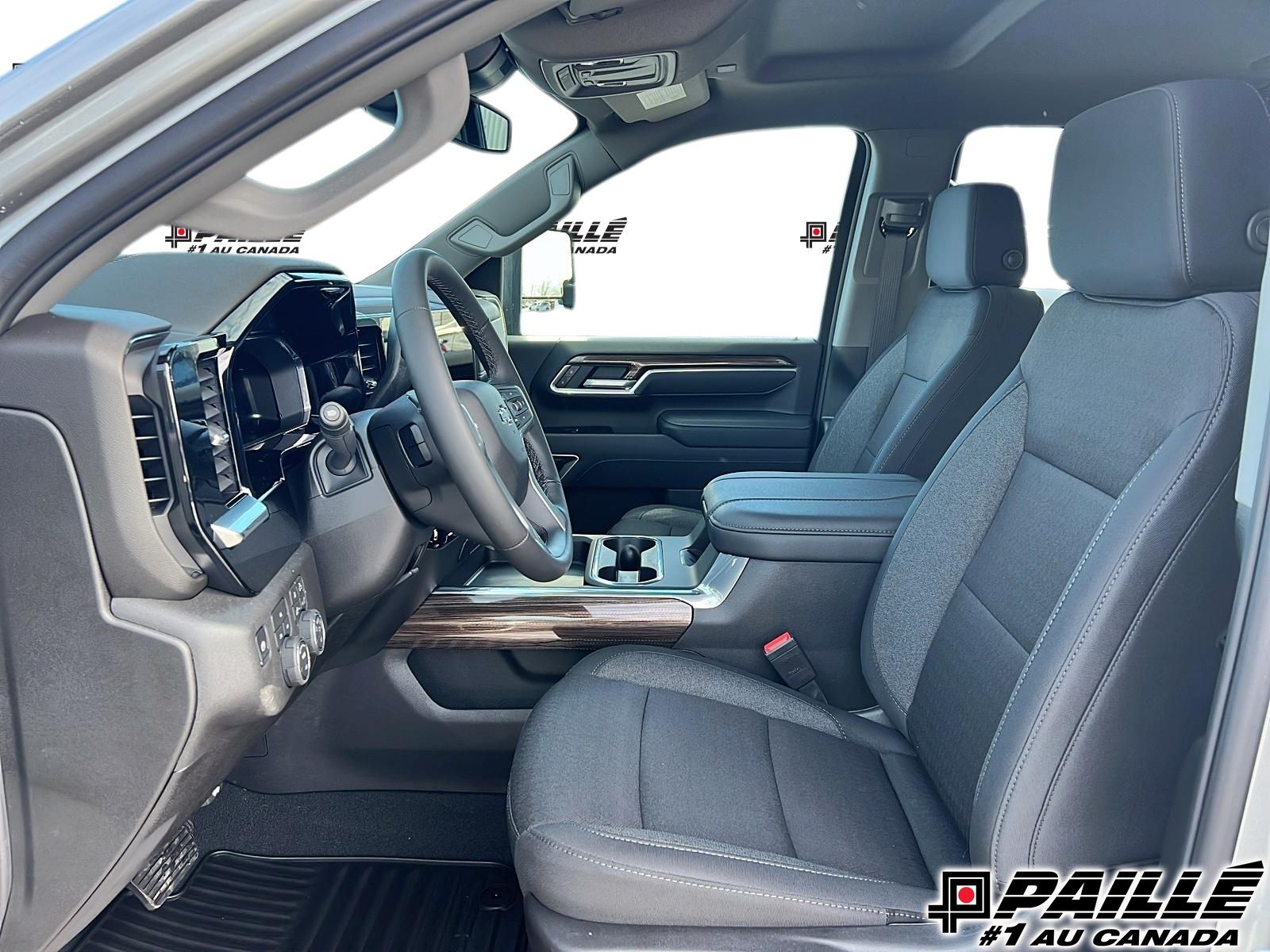 Chevrolet SILVERADO 2500 4RM LT CREW  2026 à Sorel-Tracy, Québec