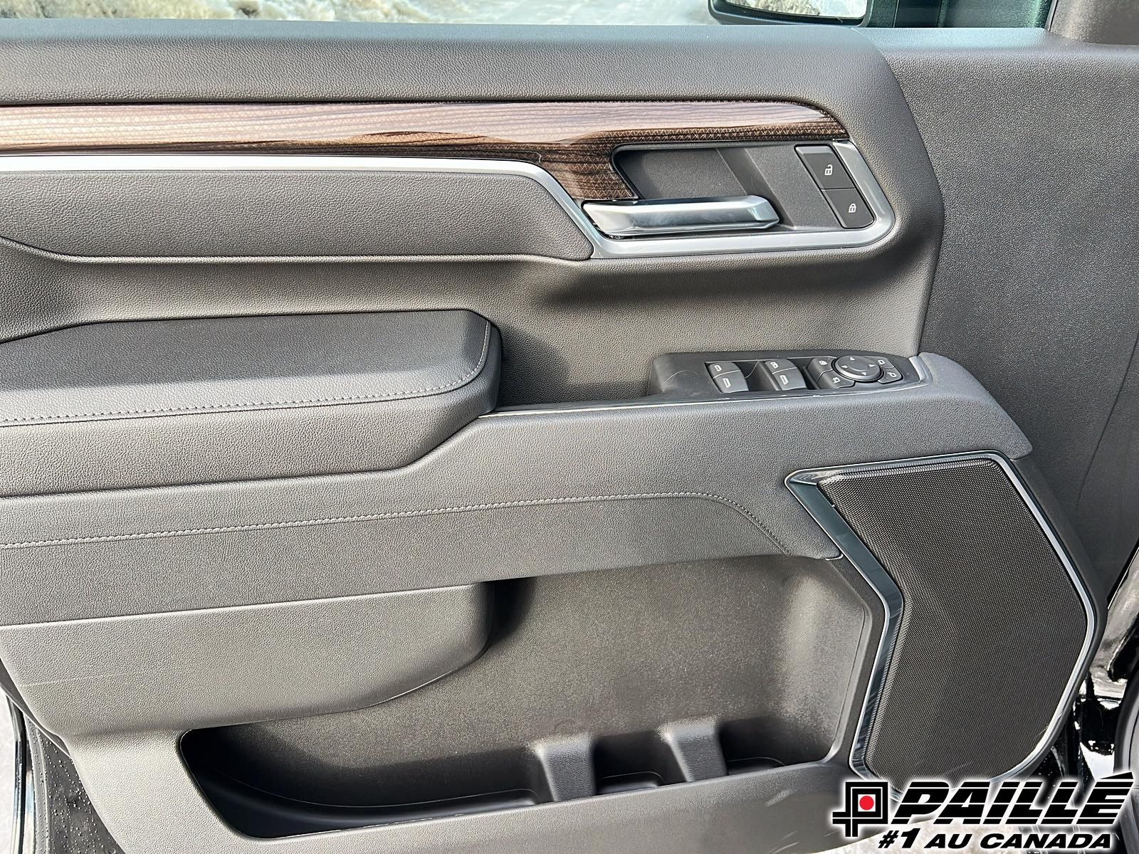 Chevrolet SILVERADO 2500 4RM LT CREW  2026 à Berthierville, Québec