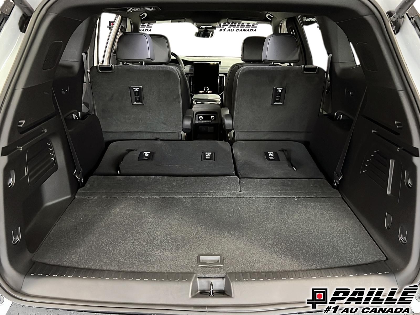 2025 GMC Acadia in Berthierville, Quebec