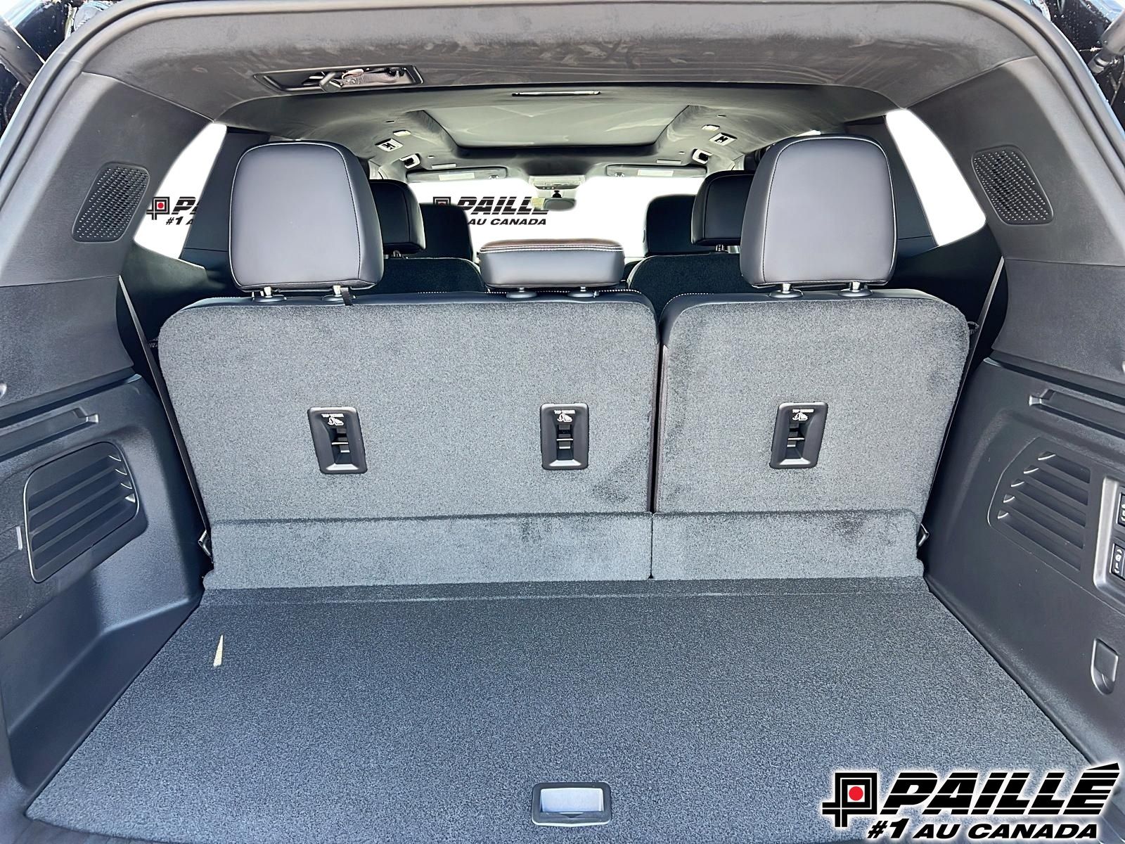 2027 GMC Acadia in Berthierville, Quebec