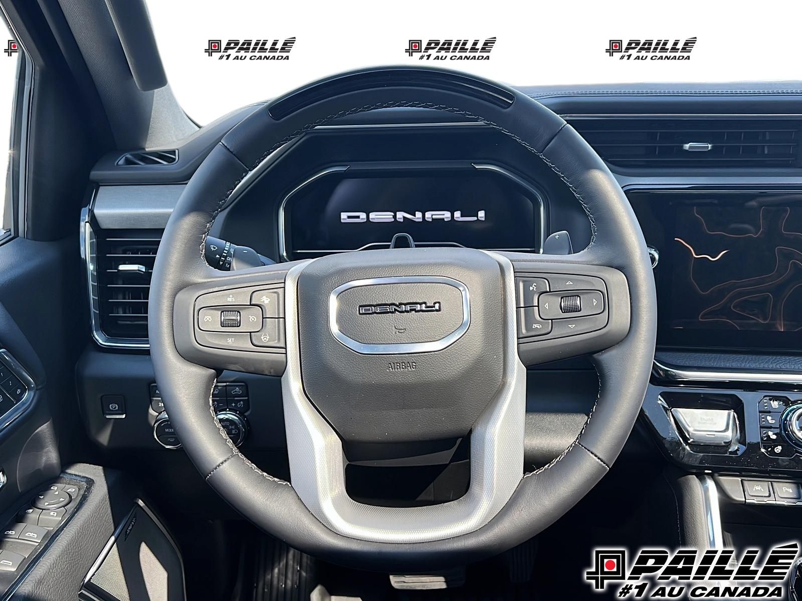 GMC SIERRA 1500 DENALI CREW 4WD  2025 à Berthierville, Québec
