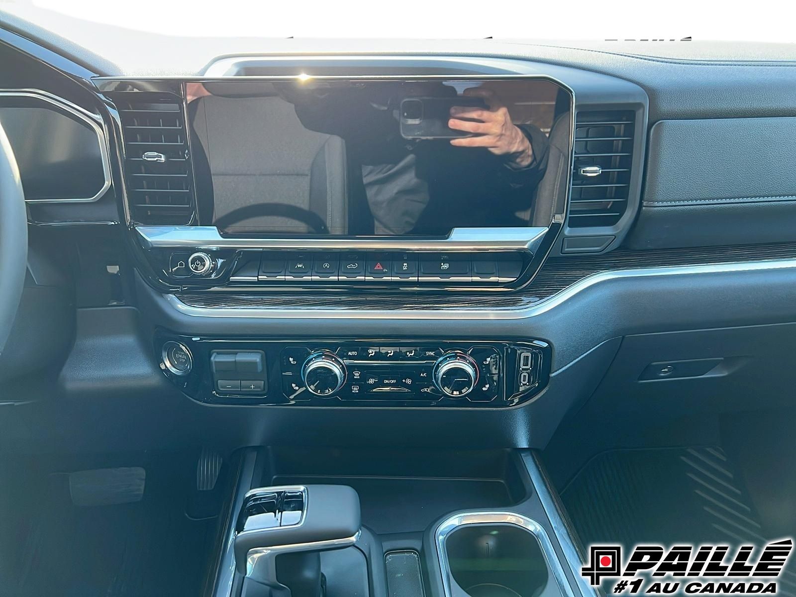 GMC SIERRA 1500 ELEVATION CREW 4RM  2026 à Sorel-Tracy, Québec