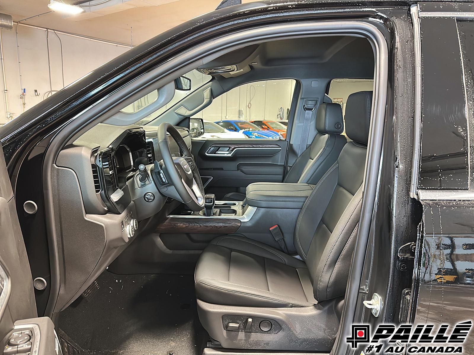 2026 GMC SIERRA 1500 SLT CREW 4RM in Sorel-Tracy, Quebec