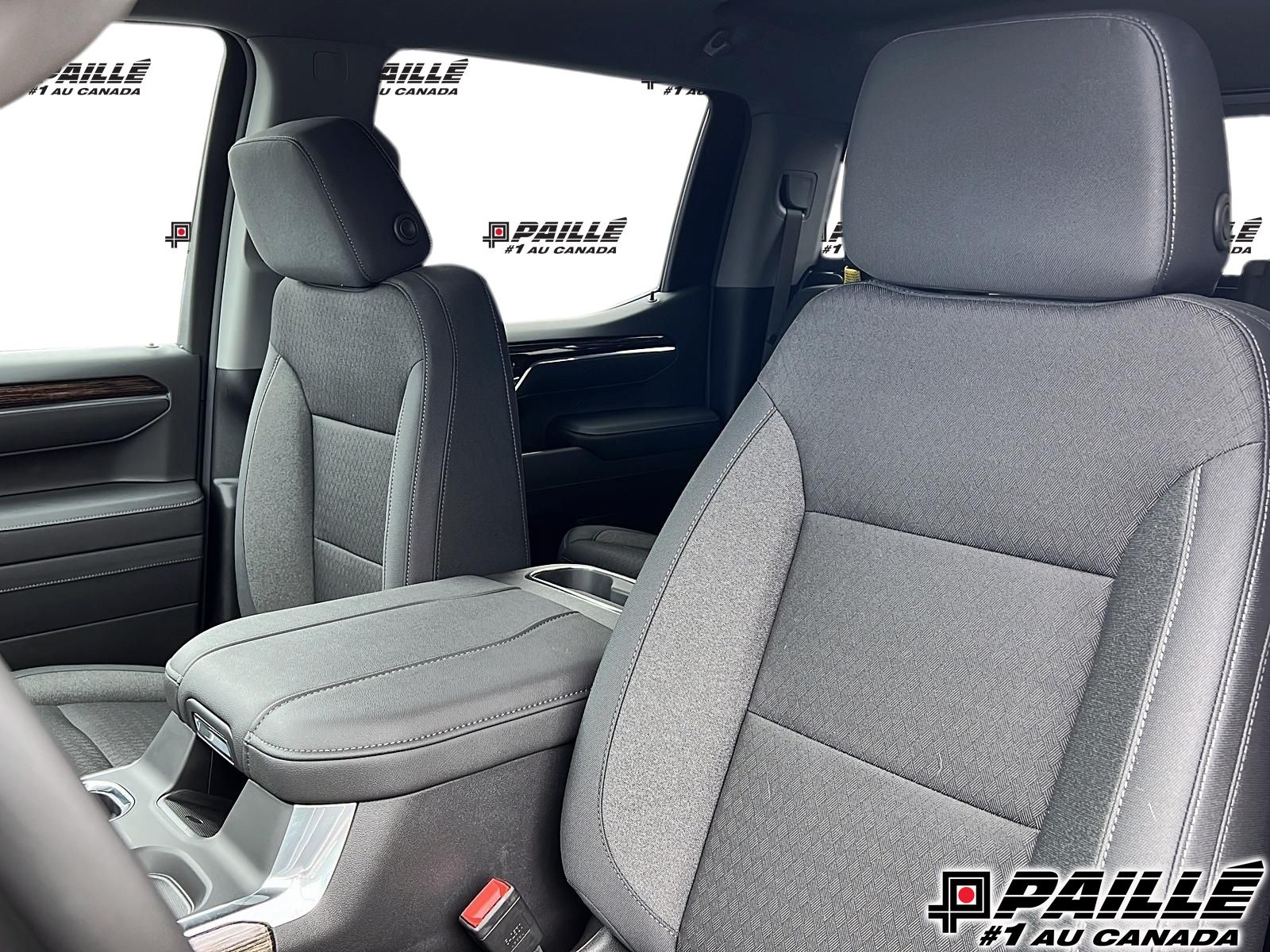 2025 GMC Sierra 1500 in Berthierville, Quebec