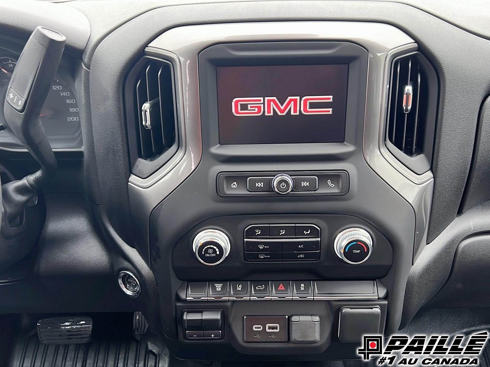 2025 GMC Sierra 2500 HD in Berthierville, Quebec