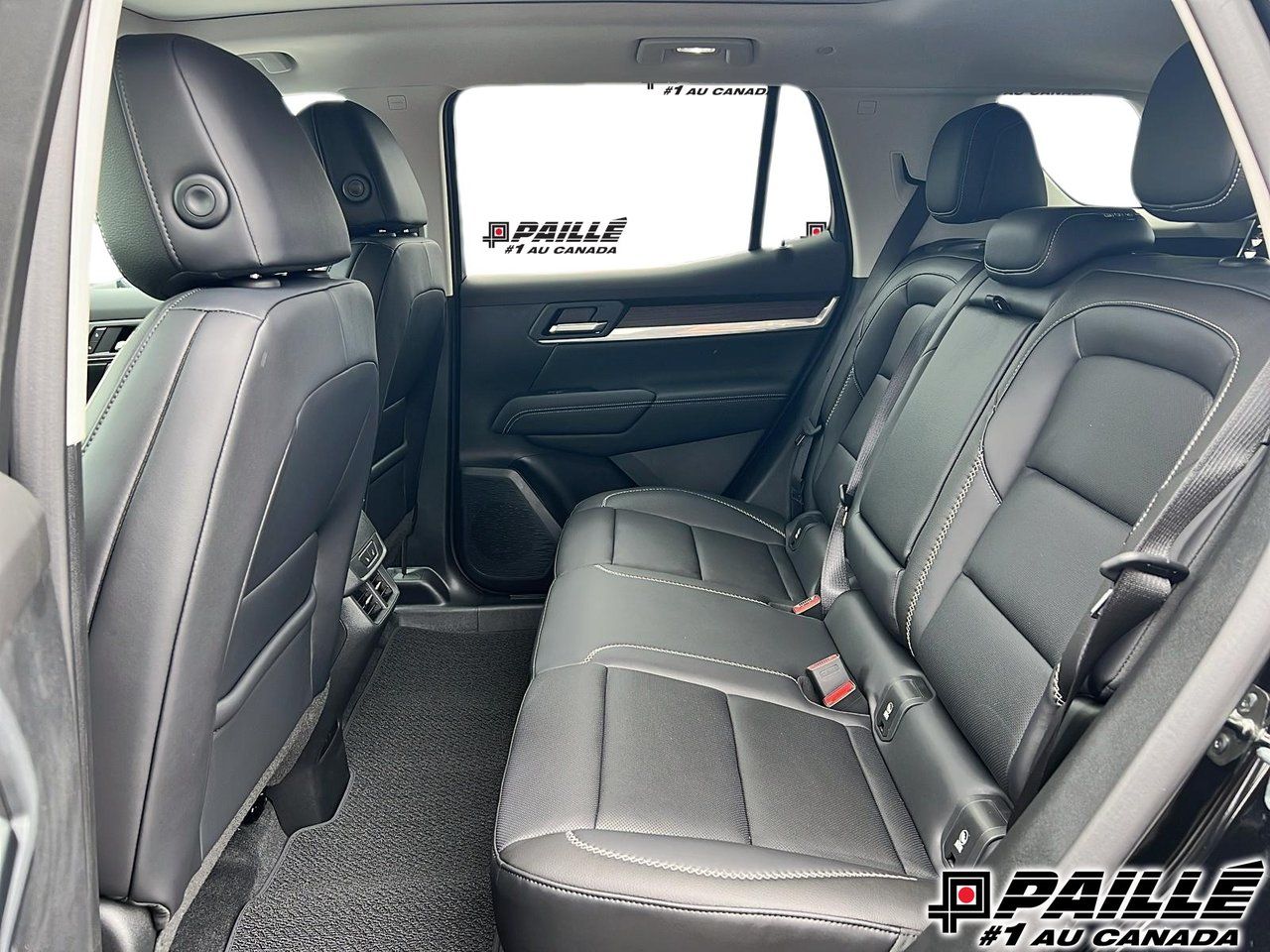2027 GMC Terrain in Berthierville, Quebec