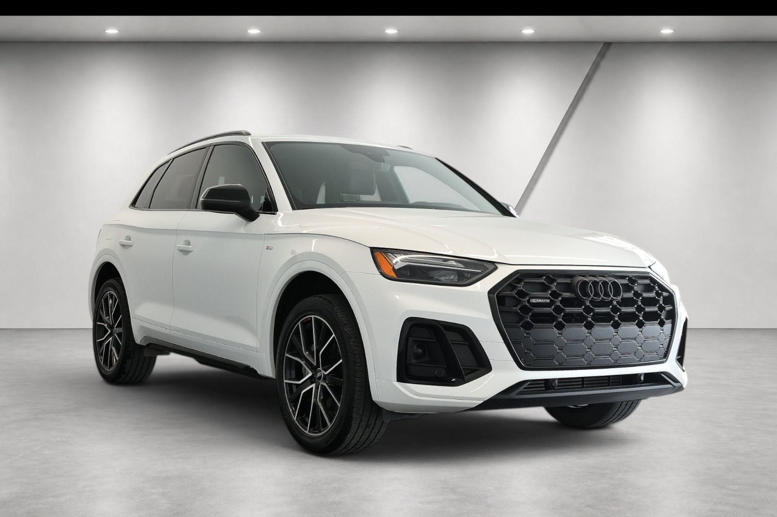 2022 Audi Q5 45 Progressiv
