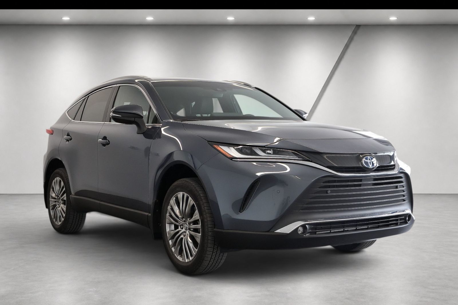 2023 Toyota Venza LE