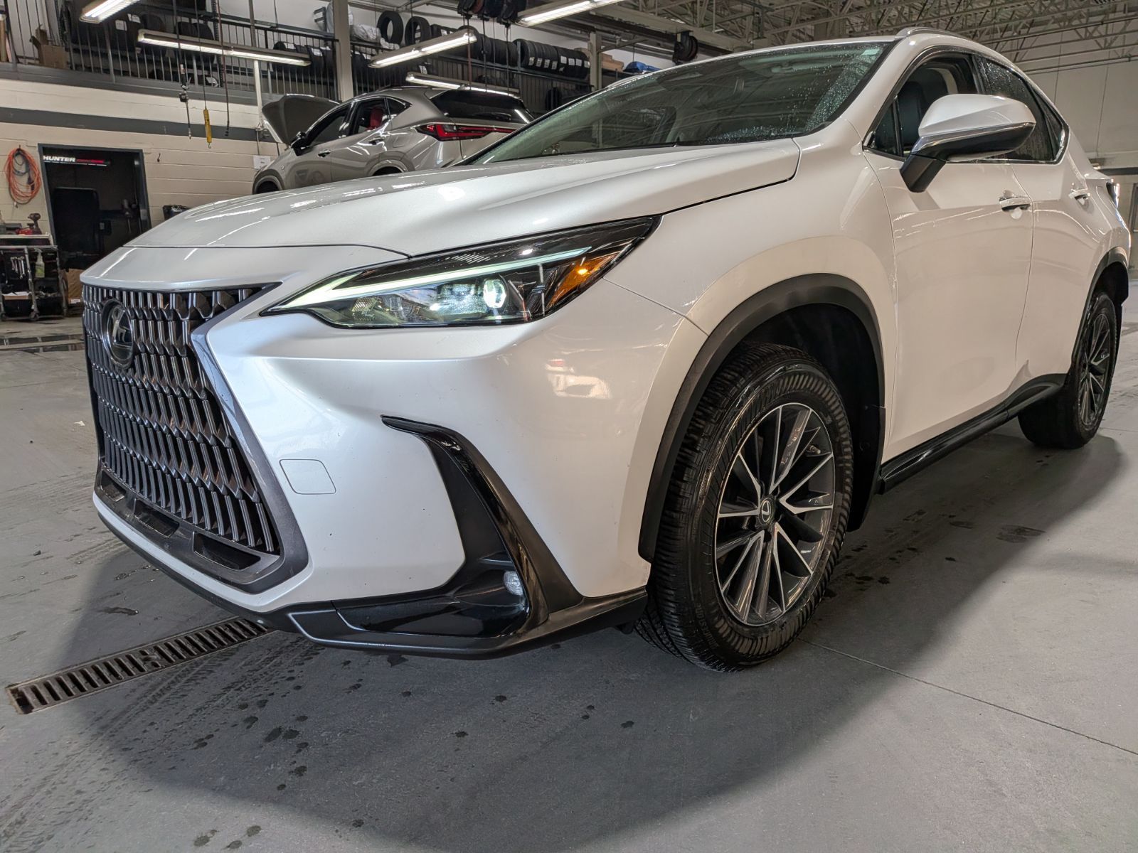 2022 Lexus NX 350h PREMIUM