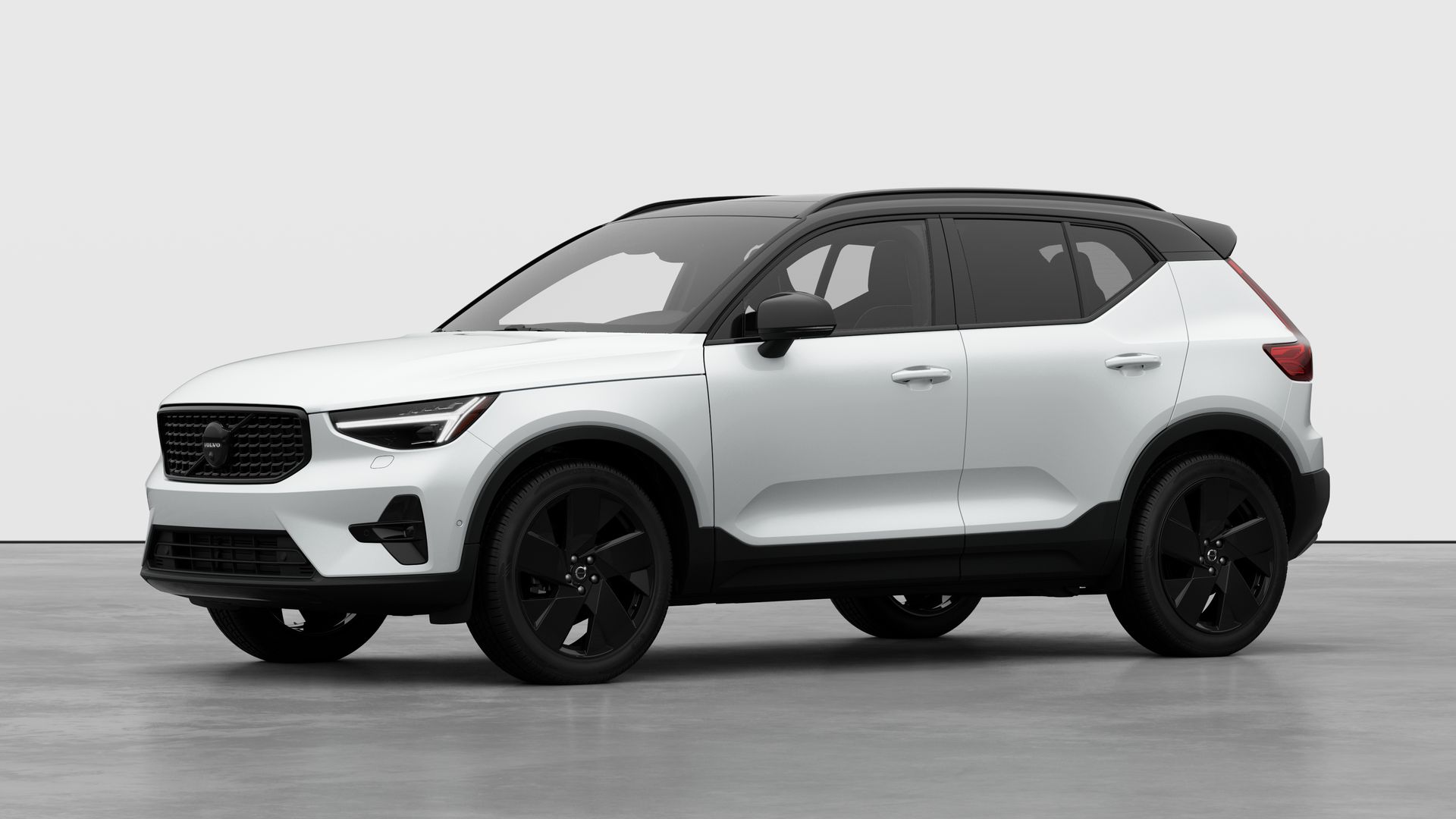 2026 Volvo XC40 Ultra Black Edition