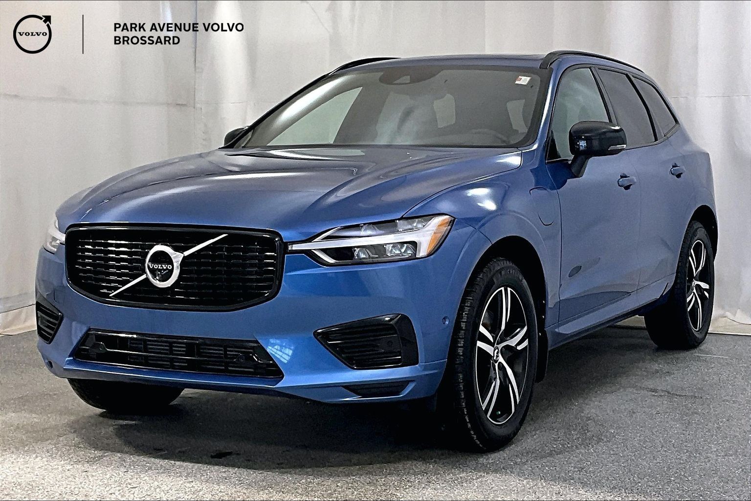 2021 Volvo XC60 Recharge Plug-In Hybrid R-DESIGN