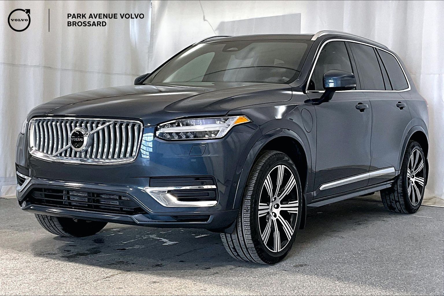 2025 Volvo XC90 Plug-In Hybrid ULTRA BRIGHT