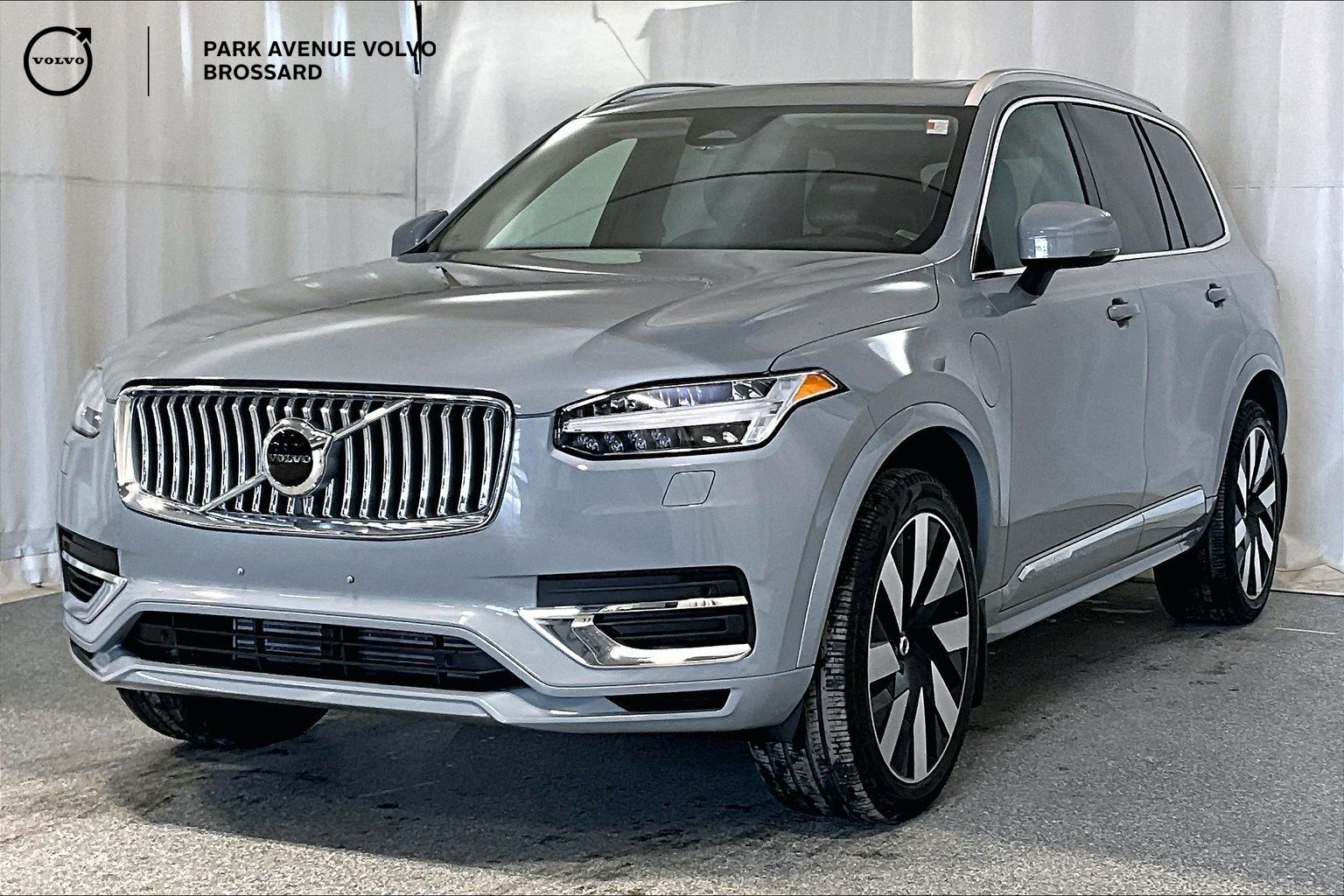 2024 Volvo XC90 Recharge Plug-In Hybrid CORE BRIGHT