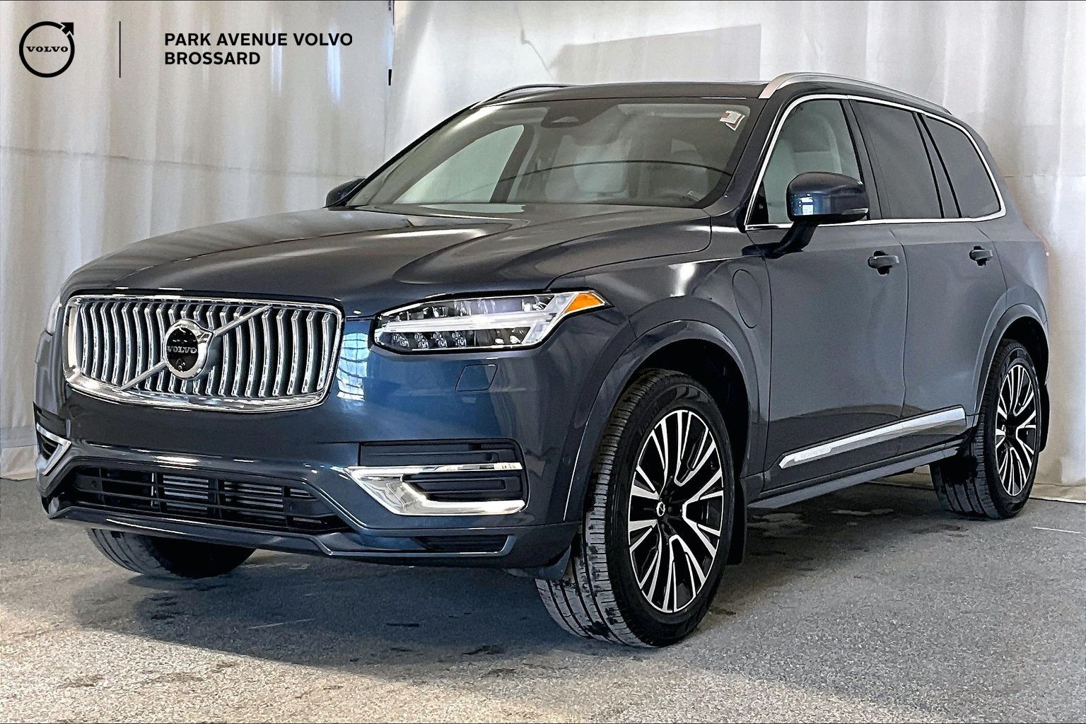 2024 Volvo XC90 Recharge Plug-In Hybrid PLUS BRIGHT