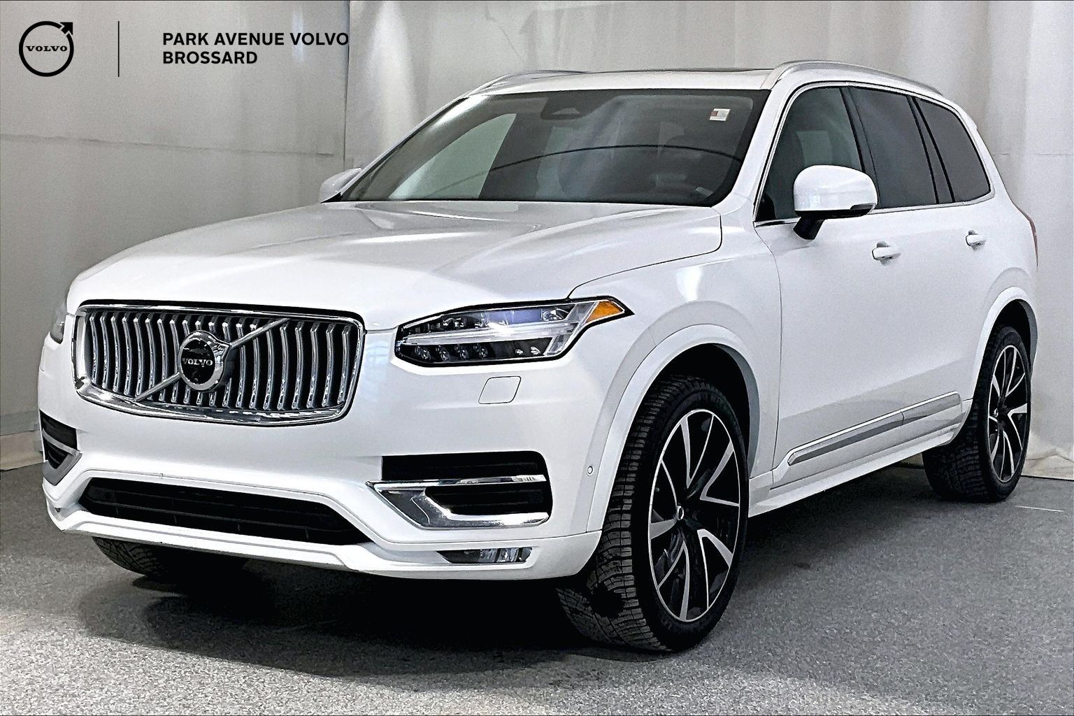 2024 Volvo XC90 PLUS BRIGHT