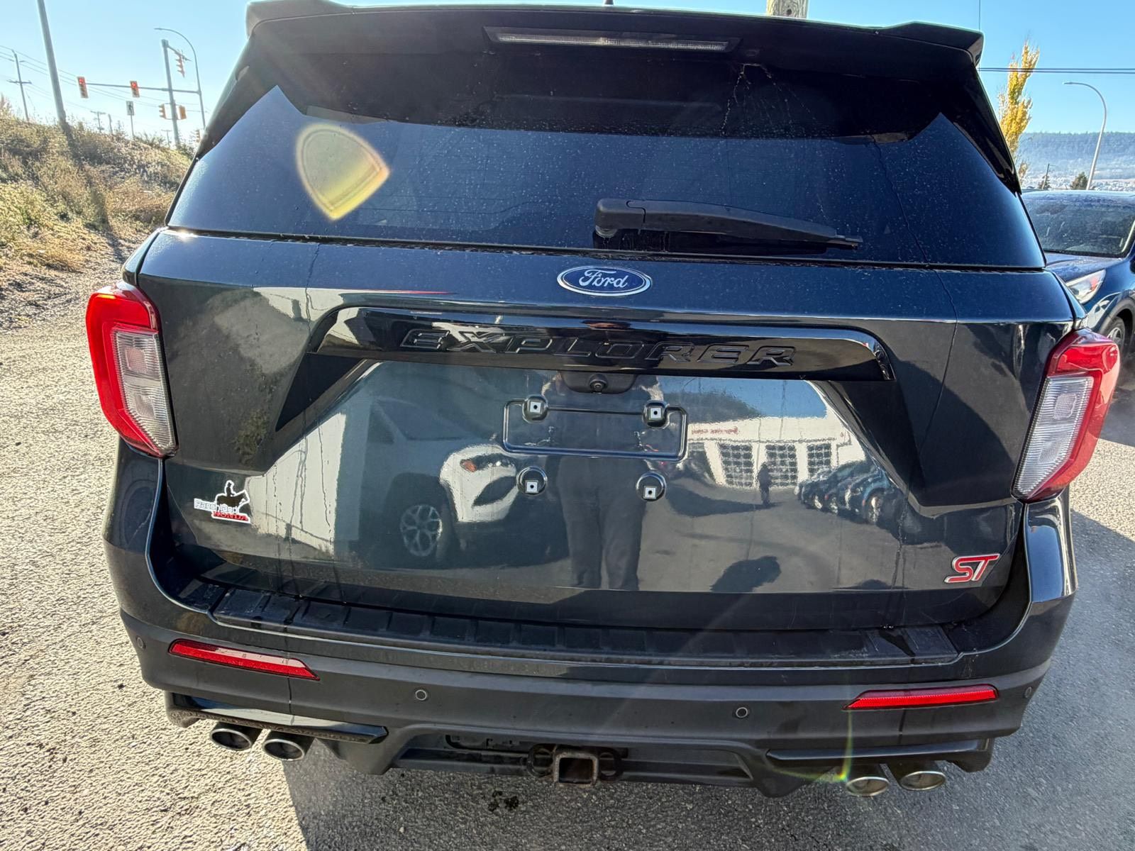Photo 2023 Ford Explorer ST #7