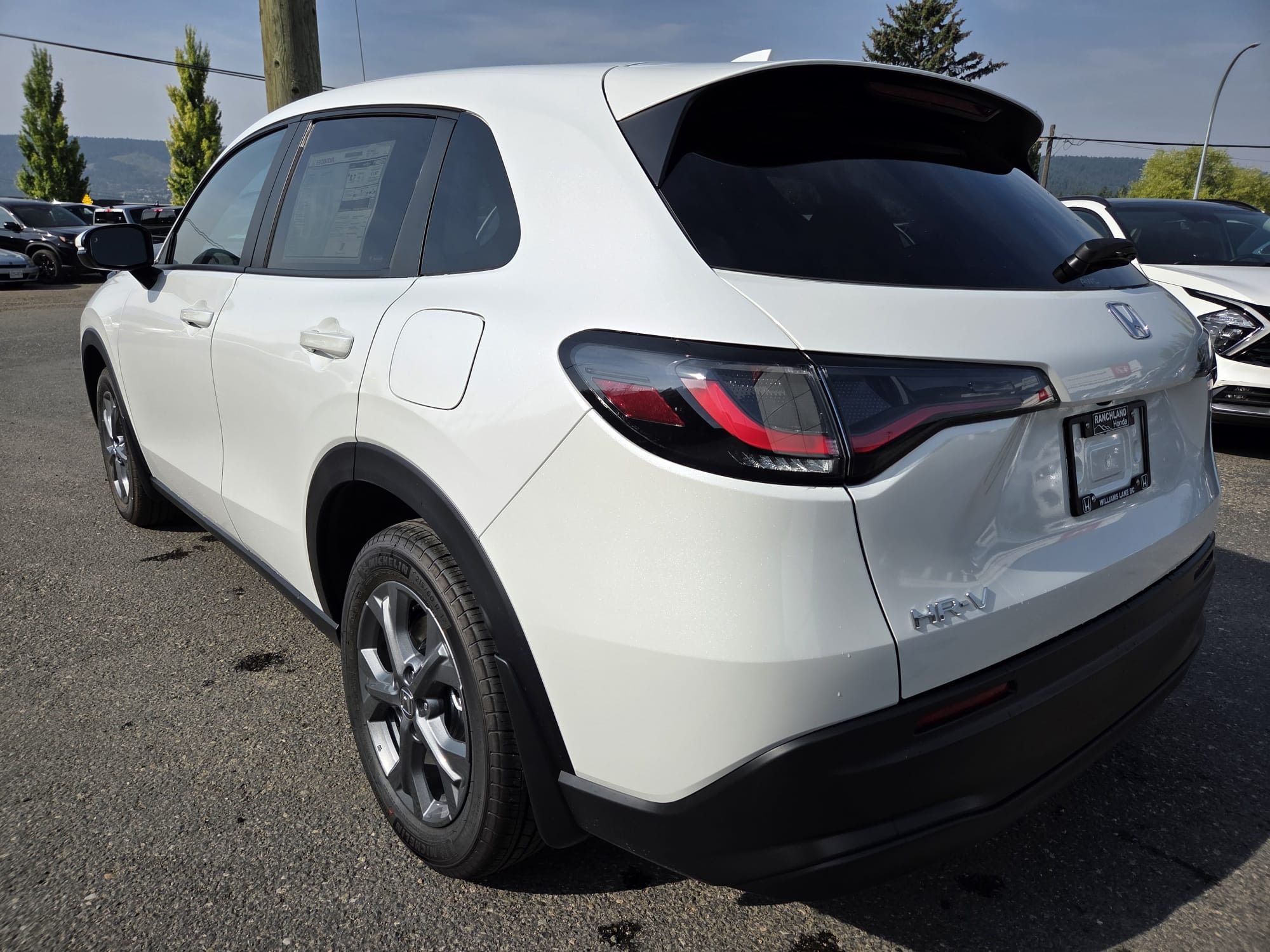 Photo 2027 Honda HR-V LX #7