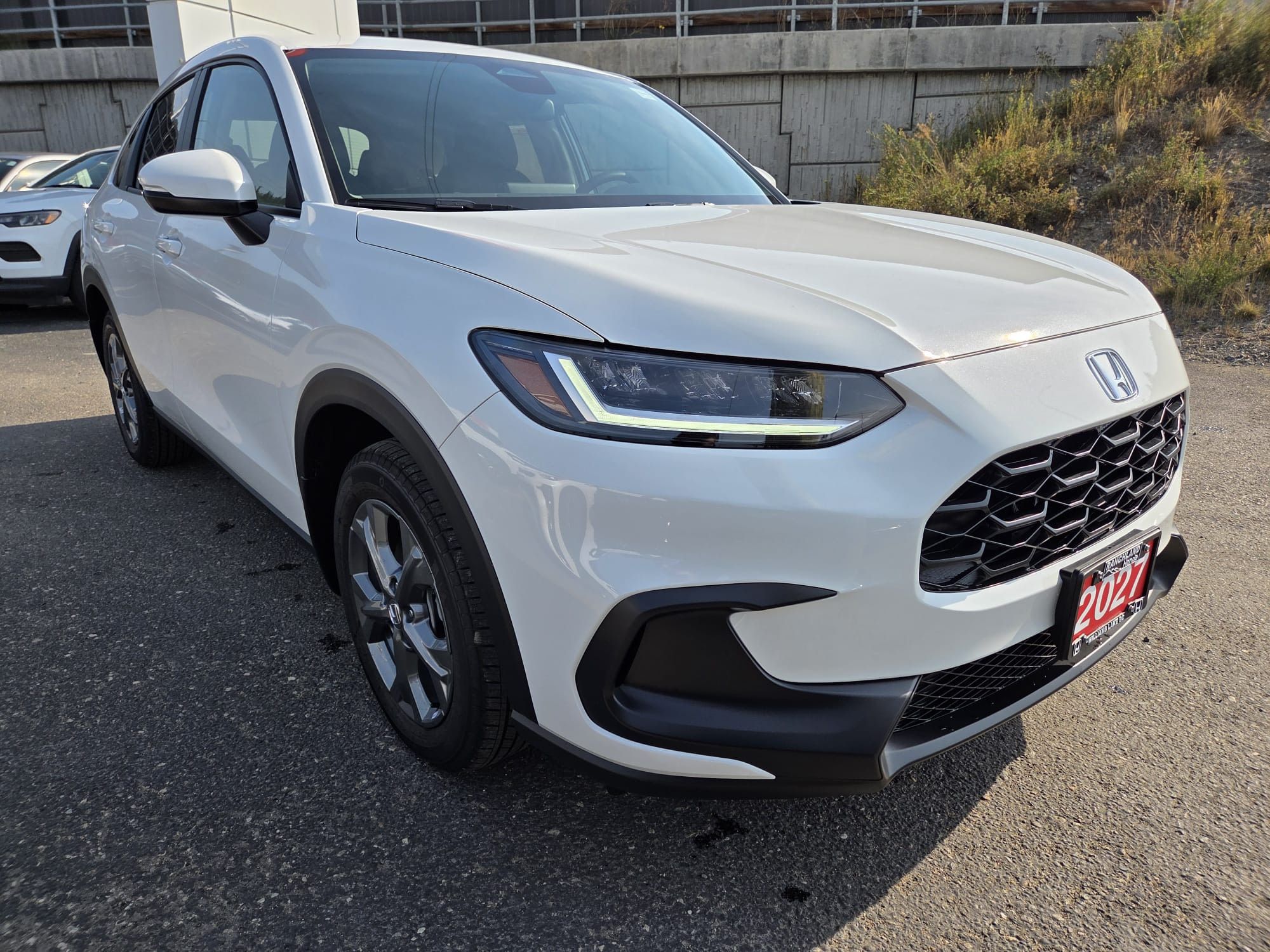 Photo 2027 Honda HR-V LX #3